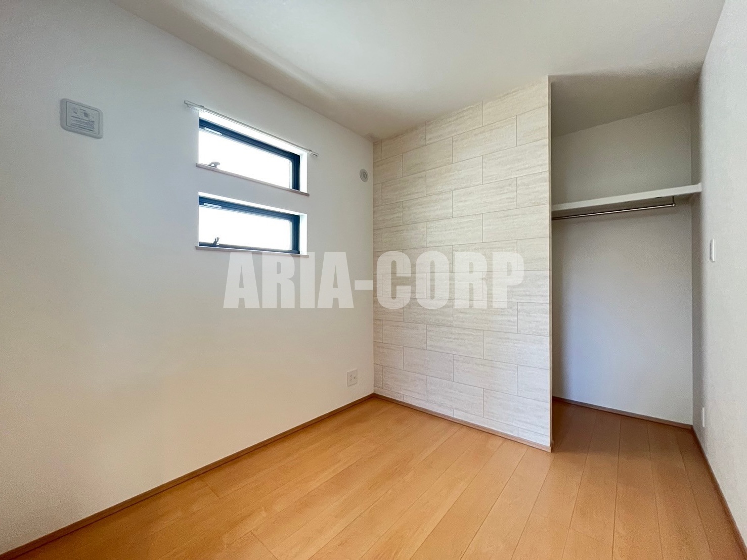 その他部屋・スペース　同仕様：柱の張りもなくお部屋全体をお使いいただけます♪