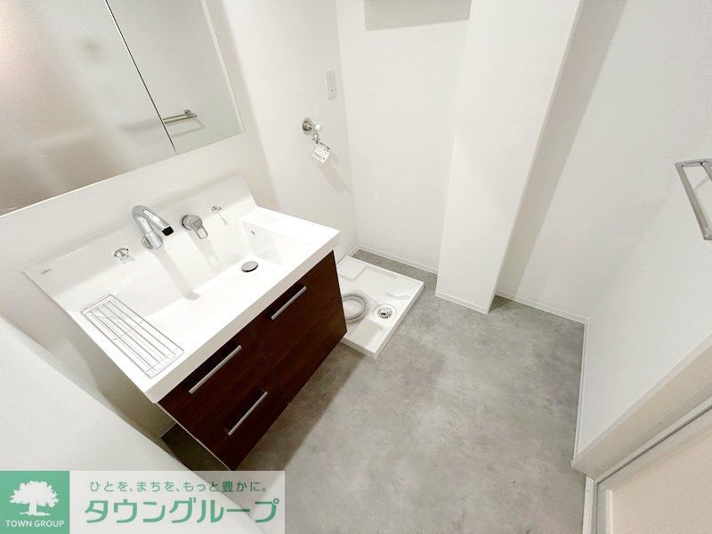 洗面設備　お部屋探しは株式会社　タウンハウジング　までお気軽にお問合…