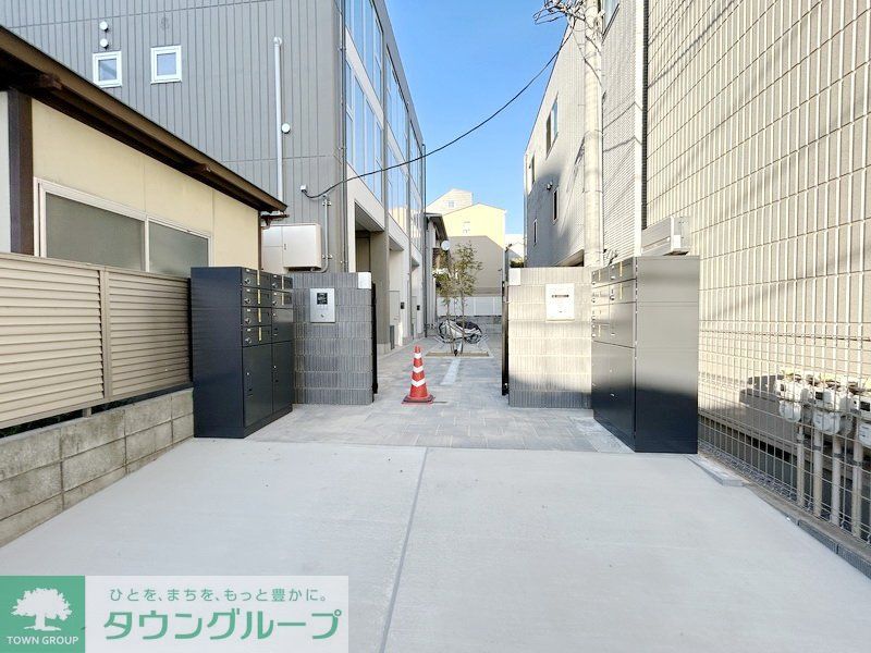 エントランス　部屋探しは株式会社　タウンハウジング　までお気軽にお問合せ…