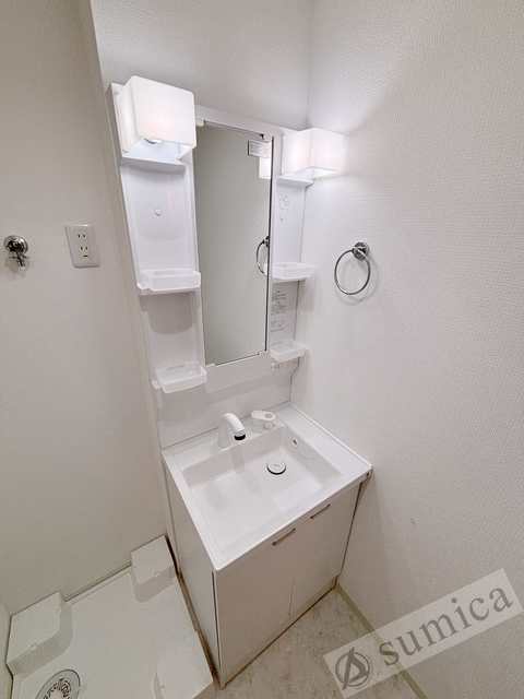 洗面設備　洗面脱衣所付き！独立洗面台が便利です♪♪