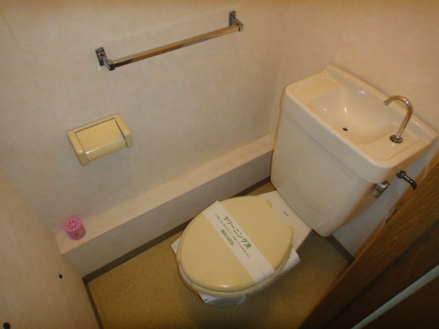 トイレ　トイレ