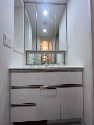 洗面設備　PREMIUM CUBE G 後楽園※間取り同じ８Fの部屋