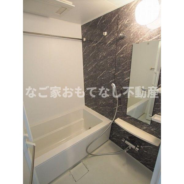 バス・シャワールーム　※写真は別号室