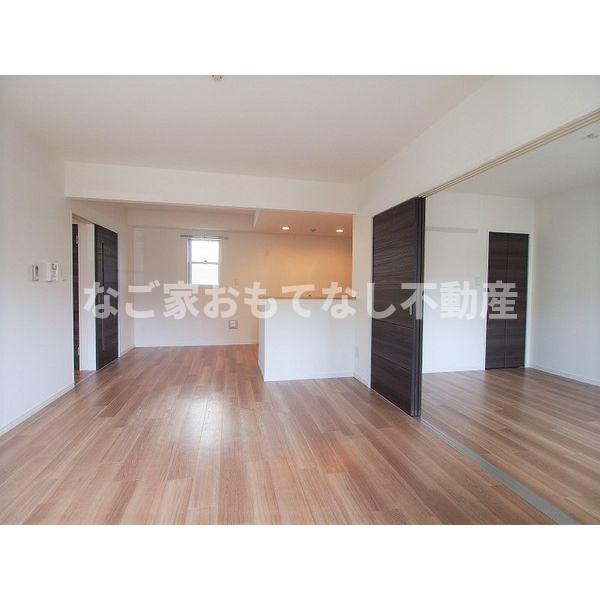 居室・リビング　※写真は別号室