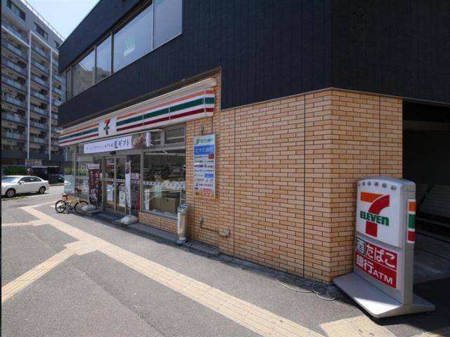 コンビニ　セブンイレブン仙台鉄砲町店（コンビニ）まで158m