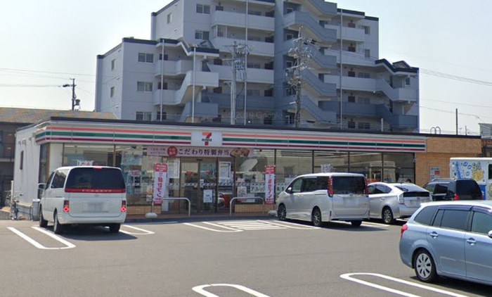 コンビニ　セブンイレブン名古屋高木4丁目店（コンビニ）まで209m