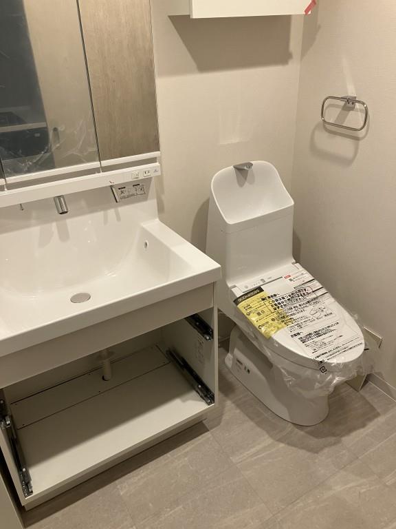 トイレ　※建築中