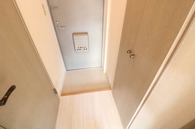 玄関　玄関、シューズボックス！