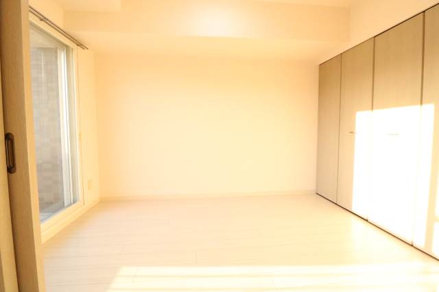 その他部屋・スペース　明るい洋室！