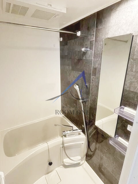 バス・シャワールーム　お風呂です。