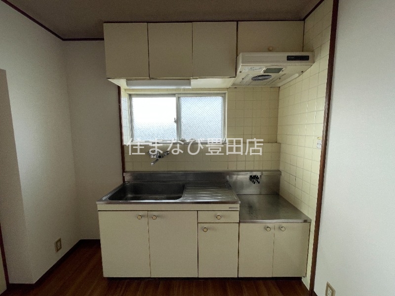 キッチン　同型別部屋写真