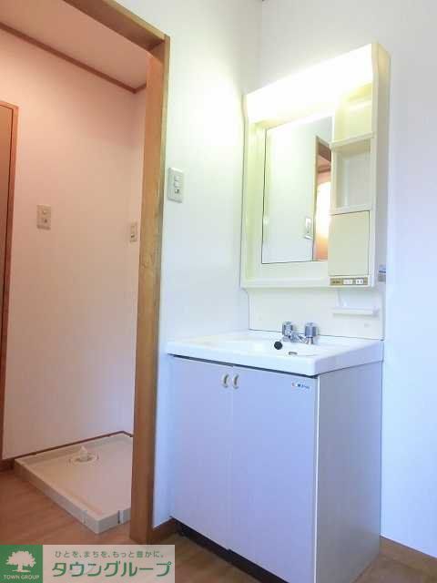 洗面設備　※別号室参考写真です