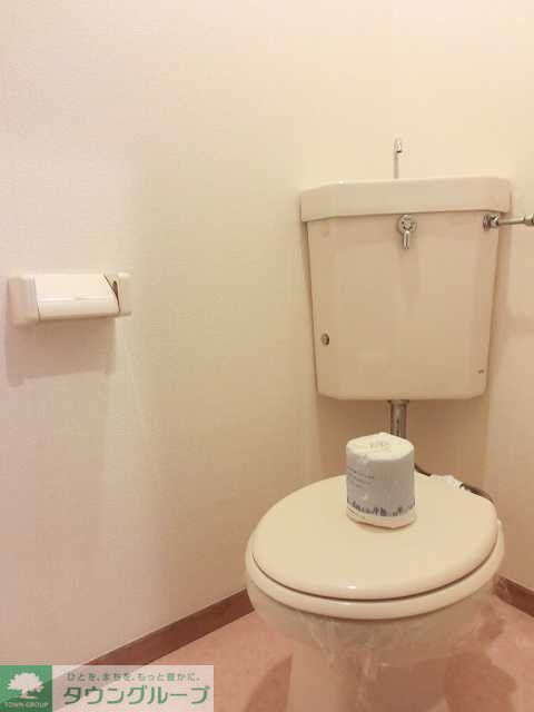 トイレ　※別号室参考写真です