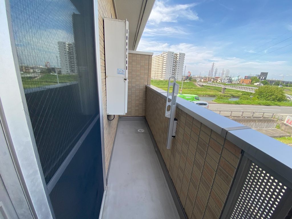 バルコニー　バルコニー