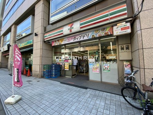 コンビニ　セブンイレブン 外神田2丁目妻恋坂店（コンビニ）まで380m