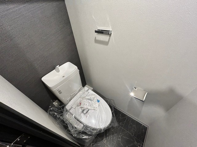 トイレ　別号室の写真です