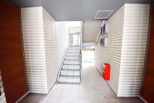 エントランス　★階段部分★