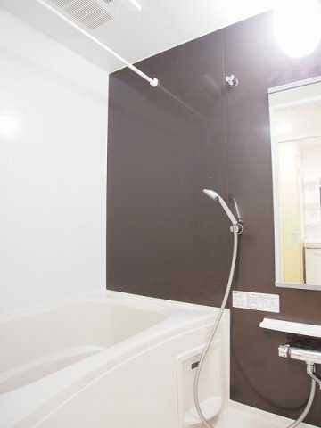 バス・シャワールーム　きれいなお風呂です