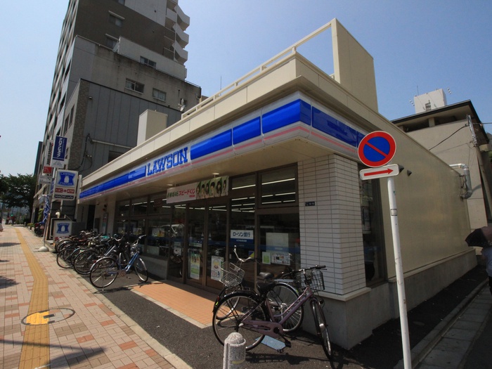 コンビニ　ローソン江東森下1丁目店（コンビニ）まで213m