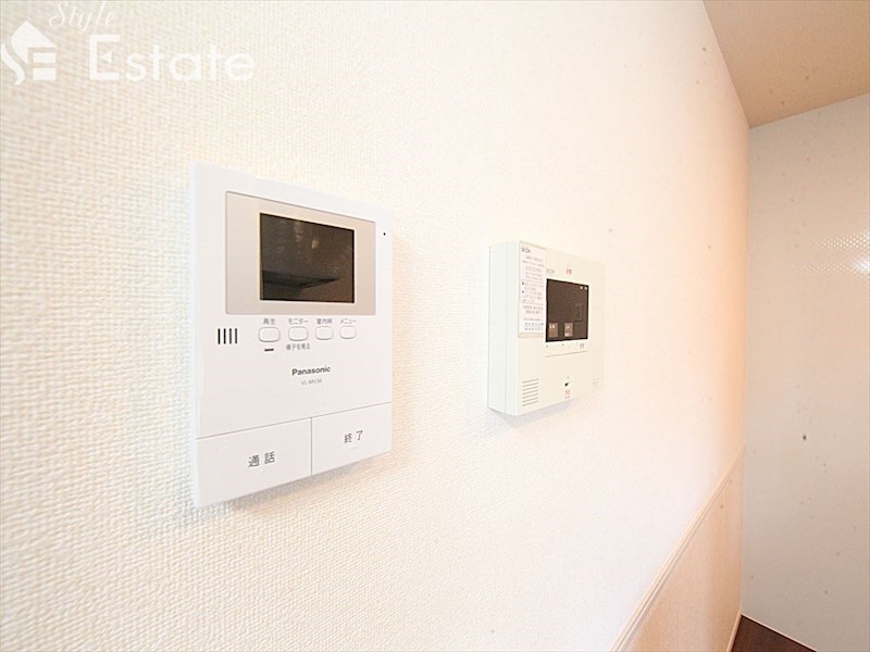 セキュリティ　モニター付きインターホン