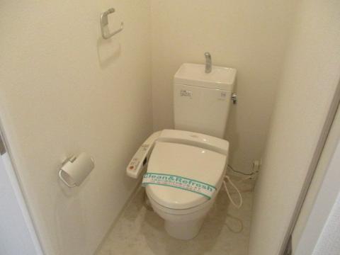 トイレ　シャワー付トイレ