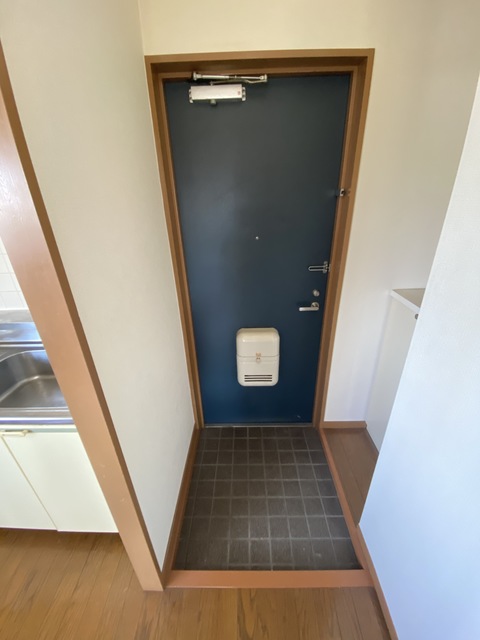 玄関　シューズボックス付