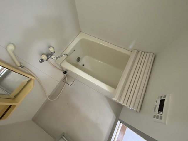バス・シャワールーム　追炊き付きで経済的です