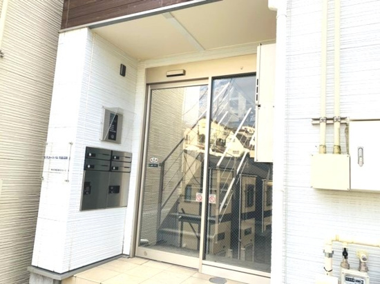 エントランス　オートロック付き♪