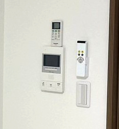 セキュリティ　モニタ付きインターホンで安心♪