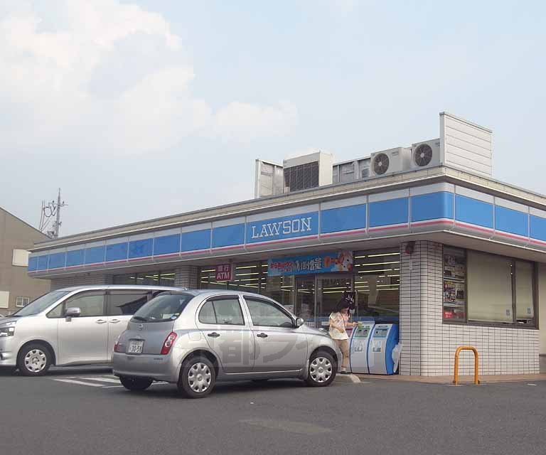 コンビニ　ローソン亀岡西町店（コンビニ）まで400m