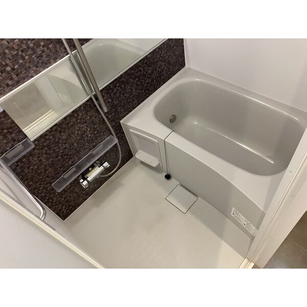 バス・シャワールーム　別室の参考写真です。※現況優先