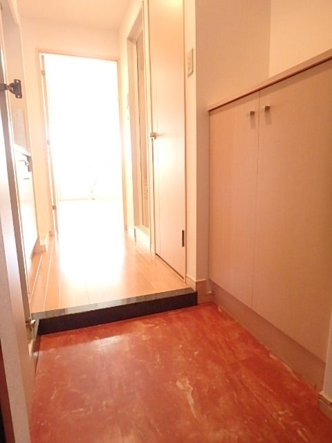 玄関　玄関部分