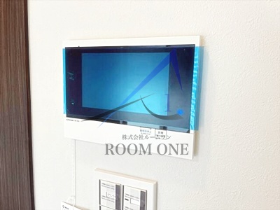 セキュリティ　モニター付きインターホンです。