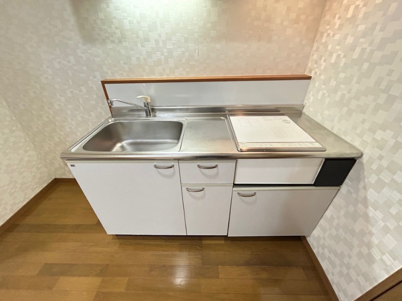 キッチン　写真は現状を優先します。