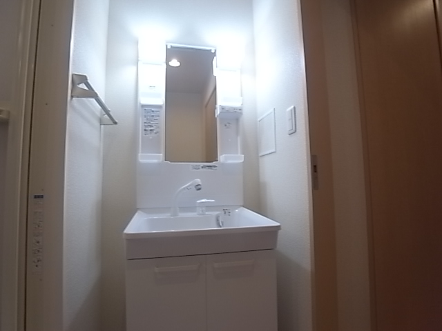 洗面設備　※写真は同型イメージです