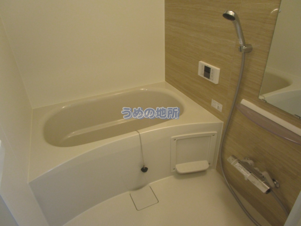 バス・シャワールーム　浴室