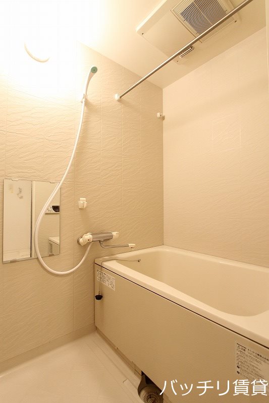 バス・シャワールーム　画像は別号室イメージの為、現況を優先いたします。