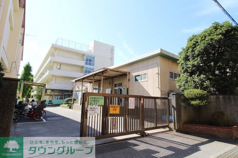 小学校　大洲小学校（小学校）まで1530m