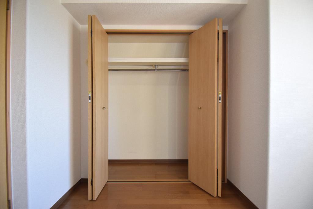 収納　クローゼット
