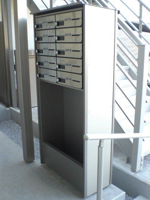 その他共有部分　投函ポスト付き