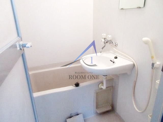 バス・シャワールーム　お風呂です。