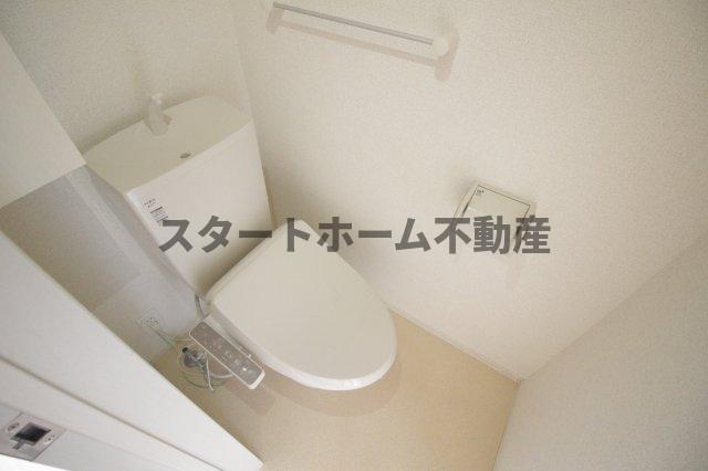 トイレ　トイレもきれいです