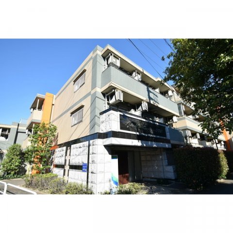 建物外観　落ち着いた雰囲気の外観です