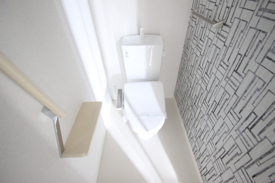 トイレ　※別部屋の写真です