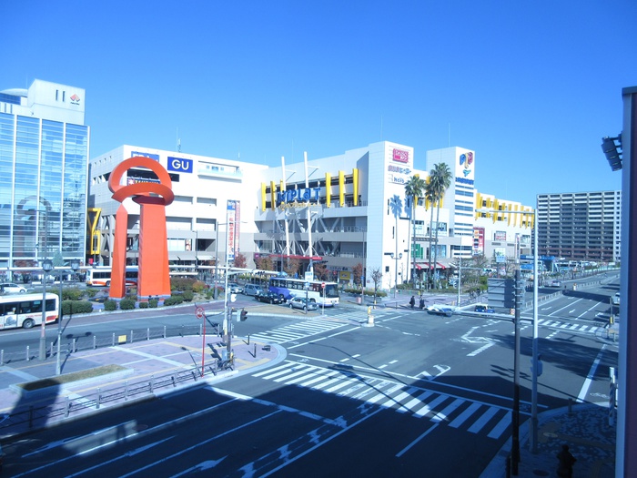 ショッピングセンター　プラットプラット（ショッピングセンター）まで1200m