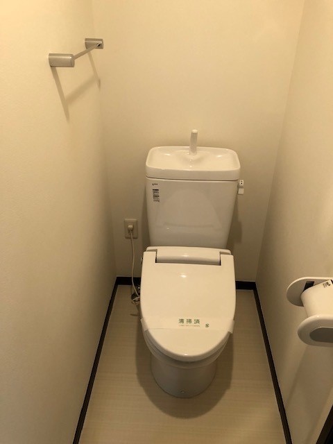 トイレ　コンパクトで使いやすいトイレです