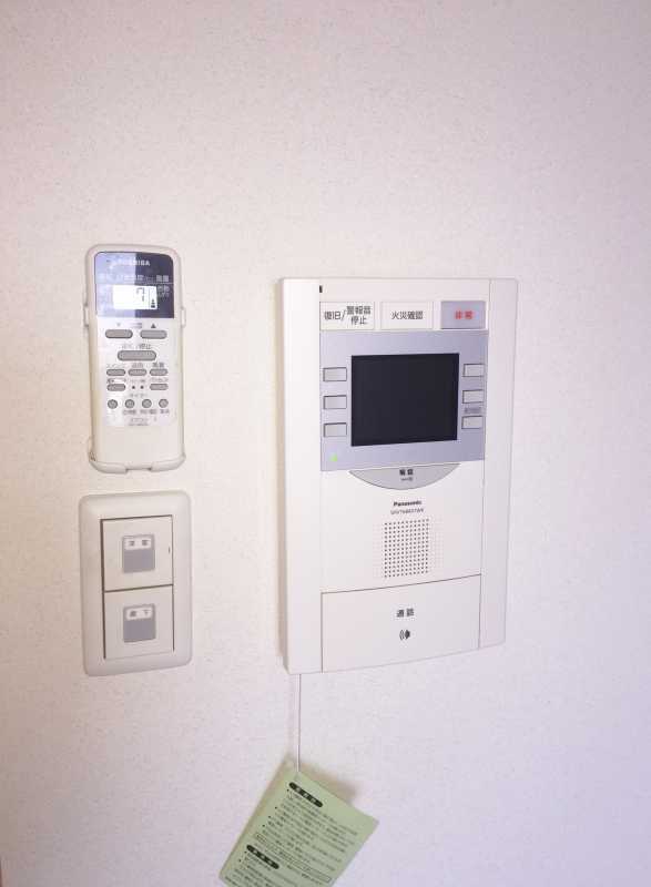 セキュリティ　ＴＶモニター付インターホンで不要な訪問はシャットアウト☆