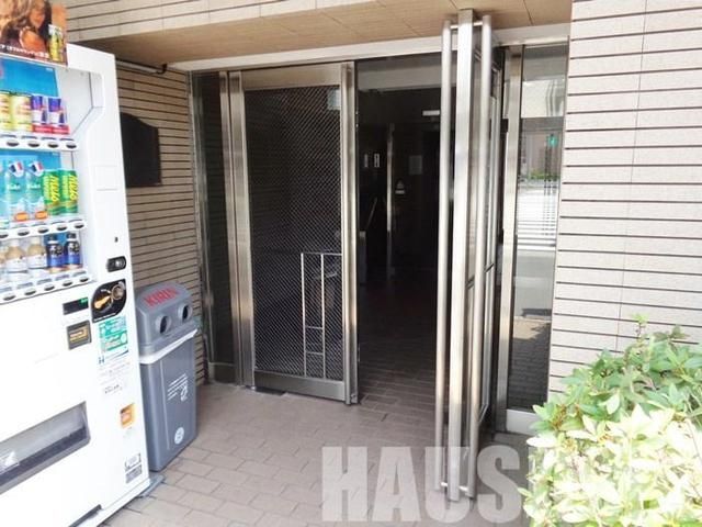 エントランス　エントランス