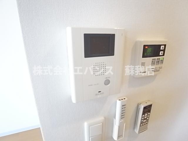 セキュリティ　モニター付きインターホンです
