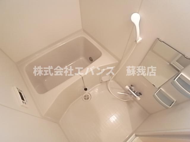 バス・シャワールーム　日々の疲れを癒すお風呂付です